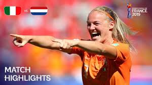 Jun 28, 2021 · vivianne miedema krijgt komend seizoen bij arsenal te maken met de zweedse trainer jonas eidevall. Zij Aan Zij Hup Holland
