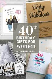 This beautiful beach bag will surprise your friend on her 40th birthday. Easy Creative 40th Birthday Gift Ideas For Women Natalie Menke