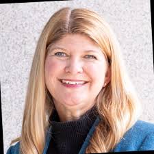 In December of 2019, I graduated from Pepperdine University, Seaver College  with a degree in Communications and an outside concentration in Economics. 