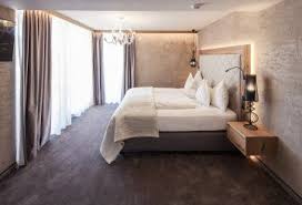 Hotel Quellenhof Bei Meran Home Interior Homeinterior Interiordesign Hoteldesign Hotelausstattung Me Haus Interieurs Farbgestaltung Schlafzimmer Zimmer