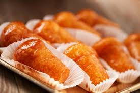 Recette Baba Au Rhum Supertoinette Recette Recettes De Cuisine Patisseries Italiennes Baba Au Rhum