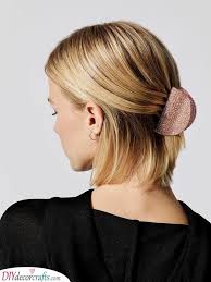 Bookmark this gallery of shoulder length hairstyles it's easy to think that shoulder length haircuts are relegated to a simple, straight snip above the with these shoulder length hairstyles, you won't run out of ideas in styling your medium length hair. Hairstyles For Medium Hair For Teens Shoulder Length Hairstyles For Teens