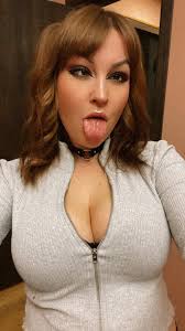 Join Teya_Moon Live Sex Chat - Profiles, Reviews, & Porn