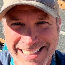 Sherry Knott's Instagram, Twitter & Facebook