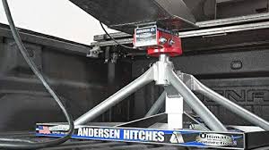 Fifth wheel hitch for a short bed truck. 2021 Choosing The Best 5th Wheel Hitch For A Pickup Truck Parked In Paradise