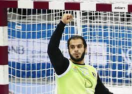 دافع البطل كريم هنداوي عن مرمى منتخب مصر لليد أمام منتخب السويد ببسالة وبراعة أذهلت كل من تابع المباراة. ÙƒØ±ÙŠÙ… Ù‡Ù†Ø¯Ø§ÙˆÙŠ Ø²Ù…Ù„Ø§Ø¦ÙŠ Ø³Ø¨Ø¨ Ø­ØµÙˆÙ„ÙŠ Ø¹Ù„Ù‰ Ù„Ù‚Ø¨ Ø£Ø­Ø³Ù† Ù„Ø§Ø¹Ø¨