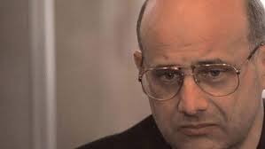 Faux médecin et faux chercheur à l'organisation mondiale de la santé. Jean Claude Romand The Story Of A Pathological Liar Nuovo