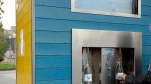 Depuratori ad osmosi inversa, impianti per la refrigerazione, addolcitori, filtri meccanici ed ai carboni attivi che consentono di purificare l'acqua delle abitazioni in modo efficace eliminando eventuali agenti inquinanti e. Bonea Arriva La Casa Dell Acqua Per Ridurre La Produzione Di Rifiuti Da Imballaggi Ntr24 Tv News Su Cronaca Politica Economia Sport Cultura Nel Sannio