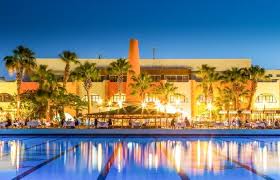 Mary and the archangels and desert breath land art are cultural. Hotel Arabia Azur Resort Buchen Hurghada Ab In Den Urlaub De