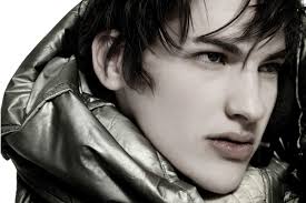 Fullmoviehd4k.com is a free movies streaming site with zero ads. Moda Hallo Spaceboy Zarpado