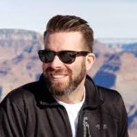 Eric Cave's Instagram, Twitter & Facebook