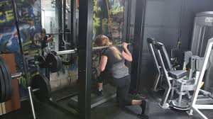 It's often said that it's not functional or that using one can lead to injury. Smith Machine Front Foot Elevated Reverse Lunge To Step Up How To Youtube