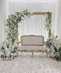 Nampak simple dan light sesuai dipadankan dengan jubah pengantin. Penmerahdotcom Pelamin Simple Tapi Sumpah Cantik Facebook
