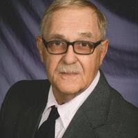 Lynn Dirks's Instagram, Twitter & Facebook