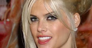 TIL Anna Nicole Smith never actually got money when her 90-year-old husband  died. His will left his $1.6 billion estate to his son and nothing to her.  : r/todayilearned