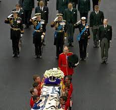 2026notorius Funeral Procession Of Queen Elizabeth The Queen Mother 2002 Front Duke Of York Prince Of Wa Princess Diana Funeral Diana Funeral Diana Death