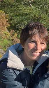 and it's goodbye from us...and it's goodbye from them 👋🏾 👋🏾👋🏾 To all  our wonderful customers thank you for your support throughout the  season...you are the best. And to the staff who,