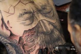 Leider bleift net ëmmer sou eng tatta do wirksam ze gesinn. Tattoo Am Handgelenk Unauffalliger Hingucker Brigitte De