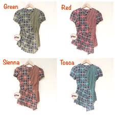Model tunik asimetris ini hampir mirip dengan model batwing top tetapi pada model baju tunik asimetris aksesn melebarnya tidak berada di area lengan melainkan pada bagian kanan dan kirinya. 456 Top Batik Asimetris Baju Batik Modern Batik Murah Baju Kantor Olshop Fashion Olshop Wanita Di Carousell