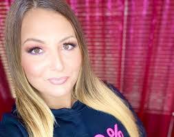 Jenna Gehring's Instagram, Twitter & Facebook