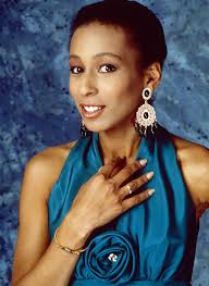 General Hospital's Vernée Watson Wants a New Love Interest for Stella