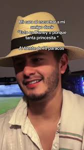 Pancakes Rojos de Spiderman en Disney: Octavio y las Princesas