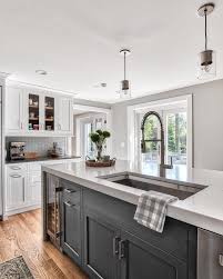 The restricted palette makes it easier to unify cabinets, countertops, lighting, hardware and flooring into a cohesive look.plus, the neutral color works for all styles, from classic cook spaces to modern kitchens—and, of course, small kitchens. 25 Ways To Style Grey Kitchen Cabinets