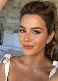 Discover 40 duleks and wedding hair and makeup ideas