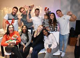 His regular position is wing, but he also plays at fullback.he has also recently featured at fly half for toulouse in the top 14, and as a scrum half for the boks. Cheslin Kolbe On Twitter Thankful And Blessed To Spend Another Christmas With The Stade Family Merry Christmas To All