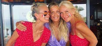 Une sortie qui semble donc ravir laeticia hallyday. Coupe Du Monde 2018 Laeticia Hallyday Fete La Victoire Avec Jade Et Joy Sur Instagram Mce Tv