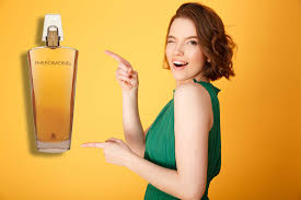 Best Pheromone Perfume For Ladies (To Attract Men) - FragranceReview.com