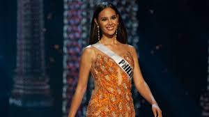 Isa isahin natin ang mga gown na ginamit ni miss universe 2018 catriona gray. What You Need To Know About Catriona Gray S Ibong Adarna Inspired Evening Gown