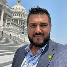 Brennon Tolley's Instagram, Twitter & Facebook