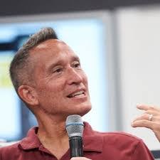 Jose Bowen's Instagram, Twitter & Facebook