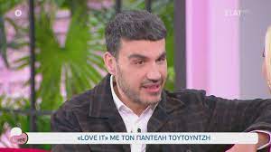 Νεκρός σε τροχαίο δυστύχημα ο διάσημος τραγουδιστής, τι λέει το ιατρικό ανακοινωθέν, τα πάντα για τη ζωή του. O Pantelhs Toytoyntzhs Ston Kanape Ths Iwannas Love It 20 11 2020 Youtube