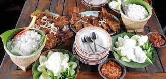Sebenarnya pilihan menu makanan ataupun minuman cukup banyak, tapi masih banyak yang belum ready atau sold out. Daftar Harga Menu Tempuran Blora 15 Cafe Dan Tempat Nongkrong Di Blora Paling Hits Dan Baru Sarjana Piknik