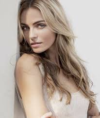 Danielle Brink (daantjealicia)