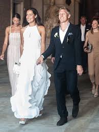 Ja, sie hat tatsächlich gesagt, sie freue sich auf die hochzeit des fußballers und der mit ihr befreundeten tennisspielerin. Die Schweinsteiger Hochzeit Wir Lieben Anas Kleid Schweinsteiger Hochzeit Hochzeit Hubsche Brautkleider