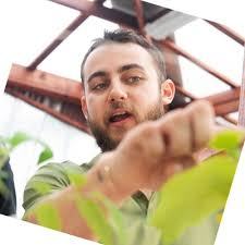 verticalfarming #saffron #indoorfarming