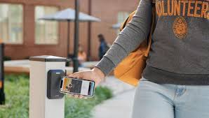 Cosa si studia in inglese nei licei americani? Gli Studenti Di 12 Scuole Americane Potranno Importare Il Badge In Wallet Iphone Italia