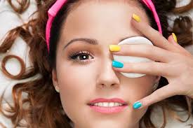 Luckily, there are a number of simple, time-tested home remedies that do wonders for puffy eyes. Easy Home Remedies for Puffy Eyes - Easy_Home_Remedies_for_Puffy_Eyes