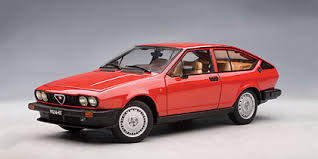 Image result for Giallo 1980 Alfa-Romeo
