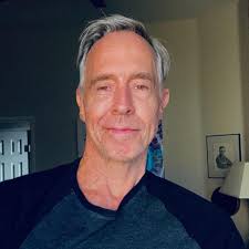 SilentMode PowerMask for meditation and relaxation