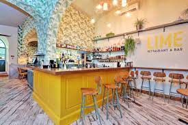 Bancone Giallo Ocra Lime Via Ancona 33 35 Roma Progettazione Locali Pubblici Design By Studio Gad Www Studiogad It Arredamento Banconi Ristorante