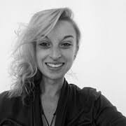 Ellie Archer: The leaf gurl