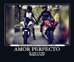 Imagenes De Parejas En Motos Romanticas Para Descargar Motos Parejas Imagenes De Motos Frases Moteras