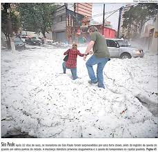 Bom, marley tava me zuando que em sao paulo nao chove e o choro e livre.ta ai, chupa marley! Sao Paulo Teve Dia De Chuva E Granizo Ontem Liberdade Liberdade