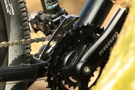 There are no scratches on the frame or seat. B Twin Rockrider 520 Das Einsteiger Hardtail Von Decathlon Im Test Abstrampeln De
