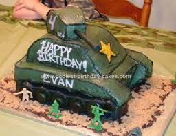 The customers in this cake shop are really demanding and they haven't got all day! 190 Coolest Homemade Military Theme Cakes