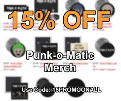 O punk rock é caracterizado pelas músicas rápidas, acordes simples e letras pontuais. Officialpunkomatic Punkomatic Twitter